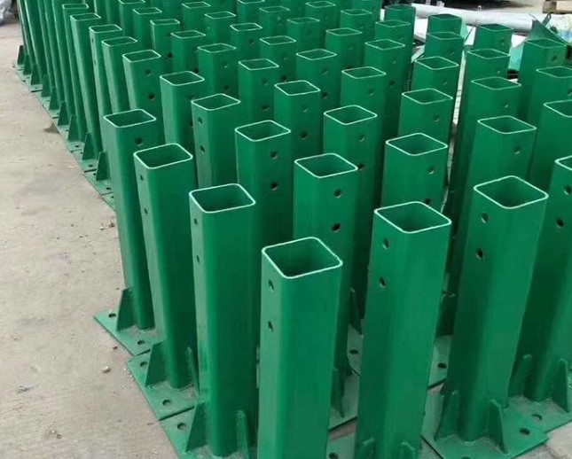 护栏板立柱
